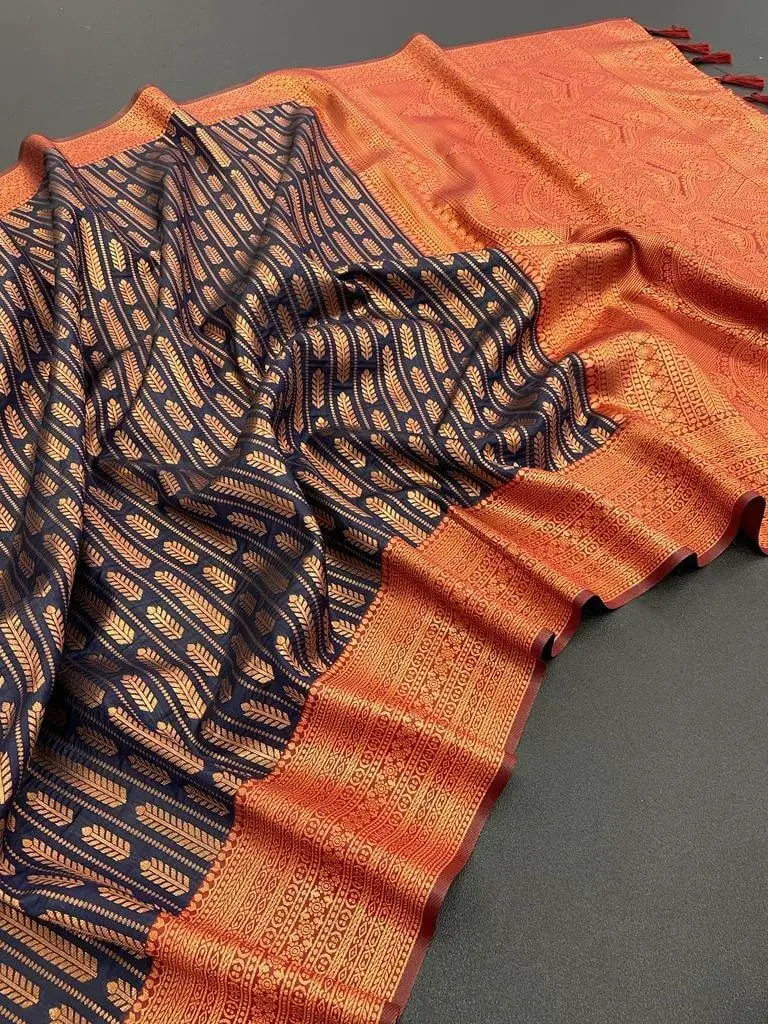 Refine Your Glow with Blue And Brick Red Pattu Kanjivaram Silk Saree With Rich Pallu