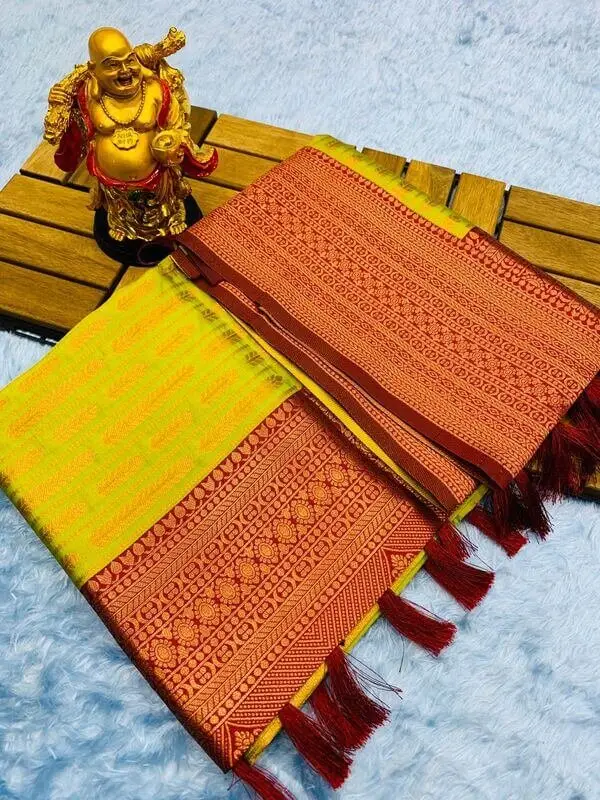 Style It Up with Paroot Green And Brick Red Coloured Kubera Pattu Kanjivaram Silk Saree With Rich Pallu image 2