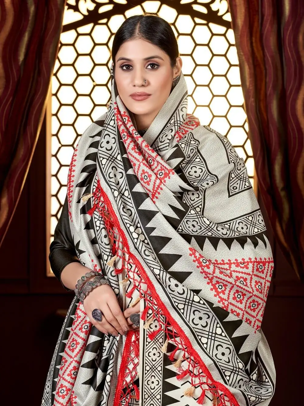 Chic and Sleek with Ivory And Black Digital Printed Pashmina Silk Saree With Shawl image 2