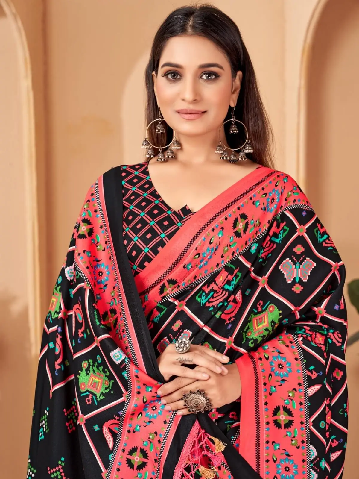 Style It Up with Black Digital Printed Pashmina Silk Saree With Shawl image 2