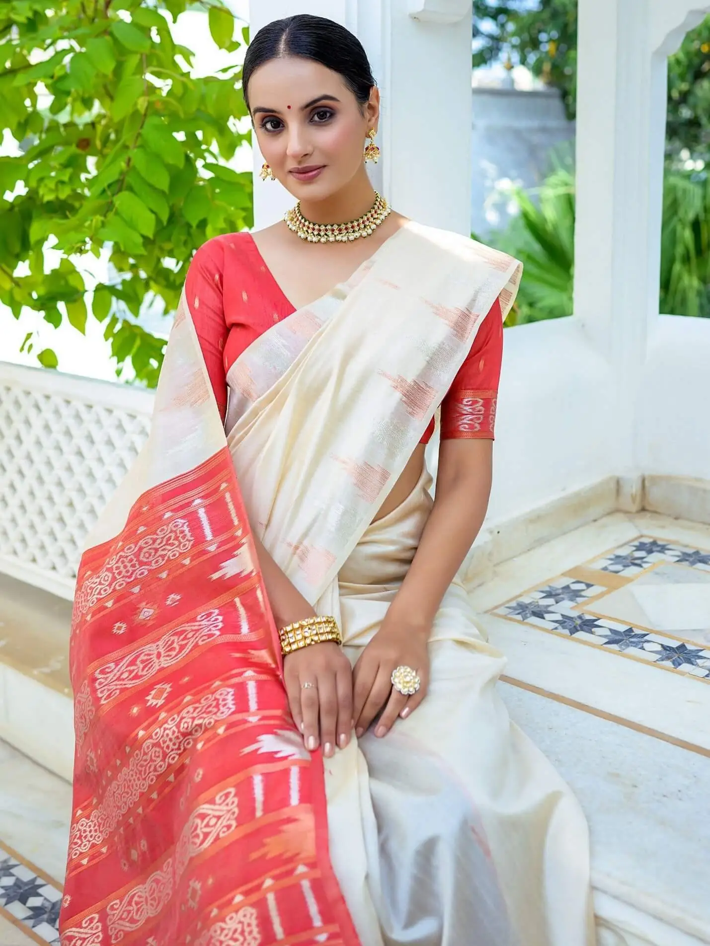 Time to Shine with Ivory Tussar Silk Saree image 3