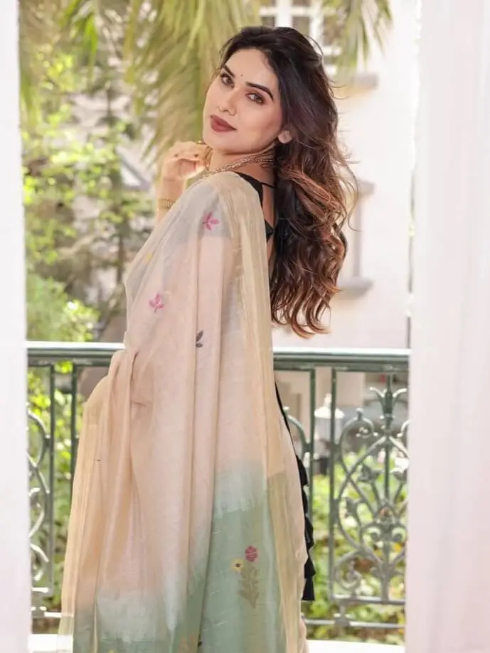 Enhance Your Essence with Cream Tan And Green Muga Cotton Saree With Weaving Work image 3