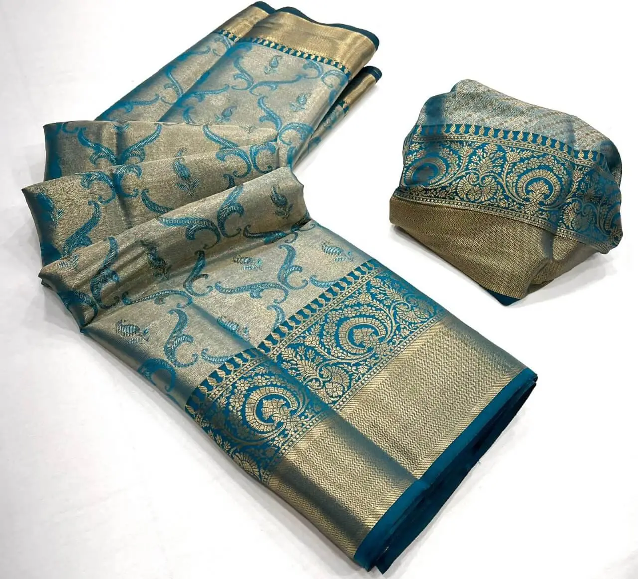 Enhance Your Shine with Peacock Blue Zari Weaving Venkatgiri Silk Saree image 3