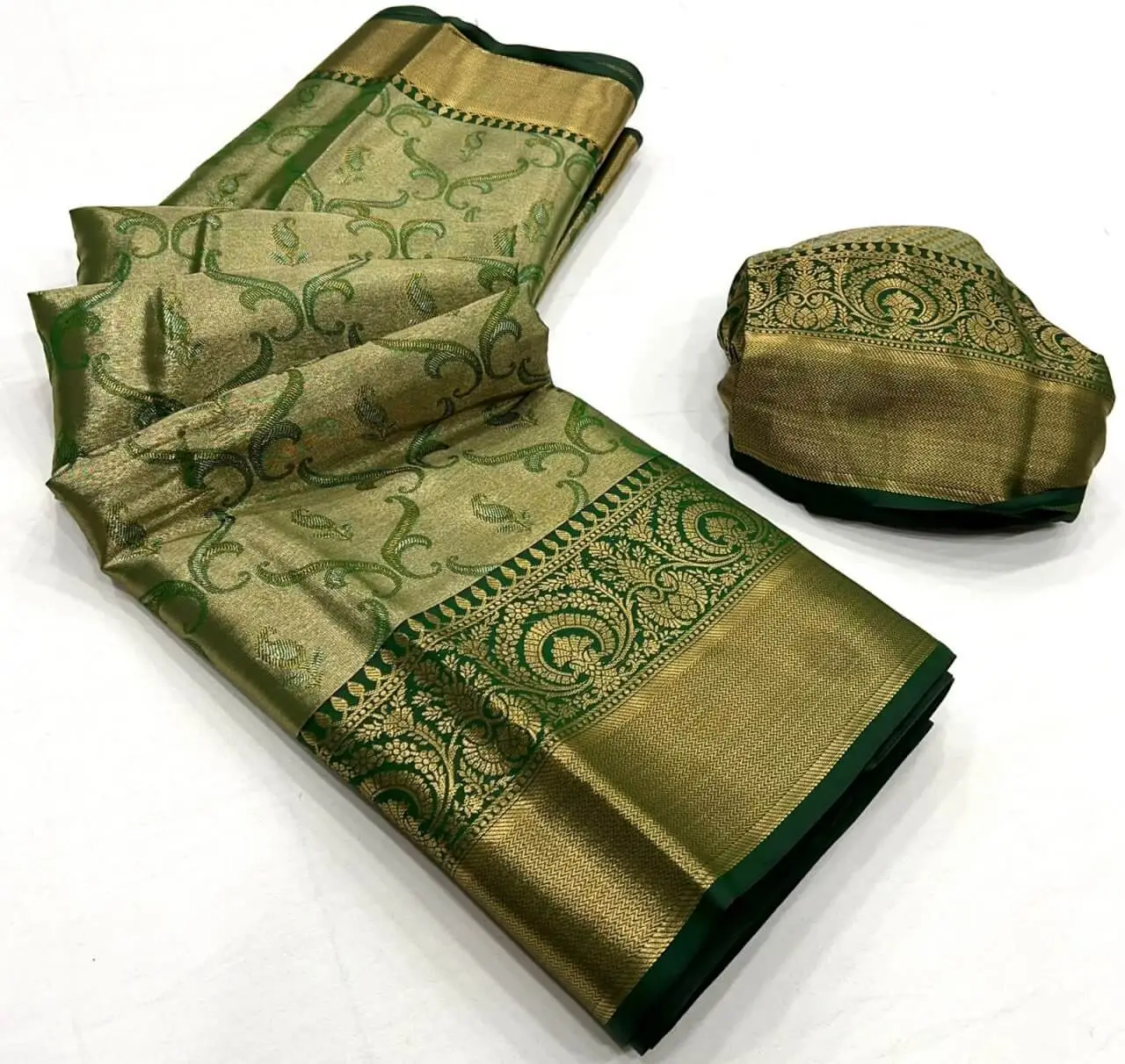 Get Your Glam On with Forest Green Zari Weaving Venkatgiri Silk Saree image 3