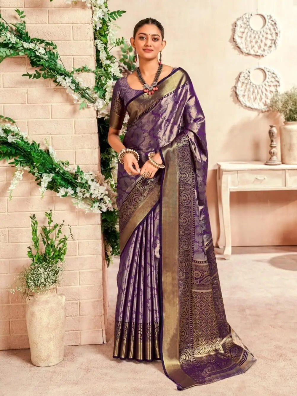 Gild Your Glamour with Grape Purple Zari Weaving Venkatgiri Silk Saree