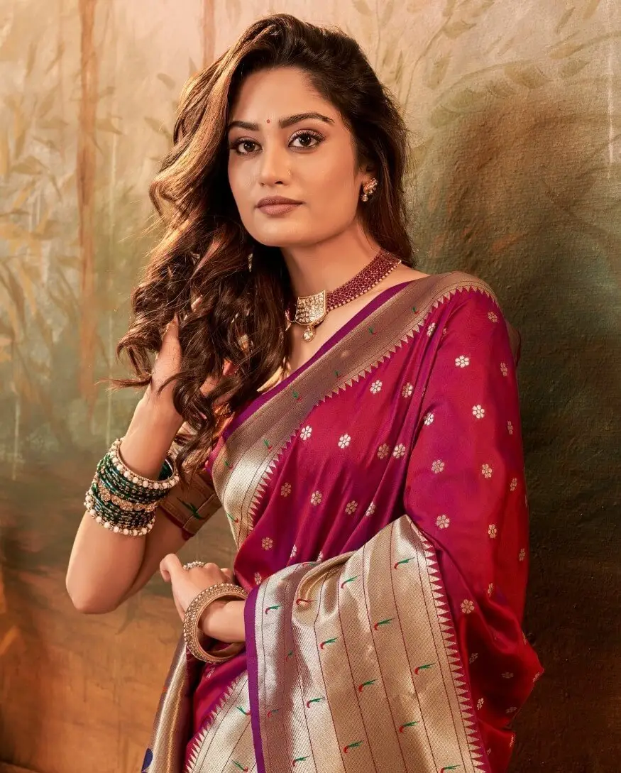 Enhance Your Essence with Berry Red Zari Weaving Paithani Saree image 2