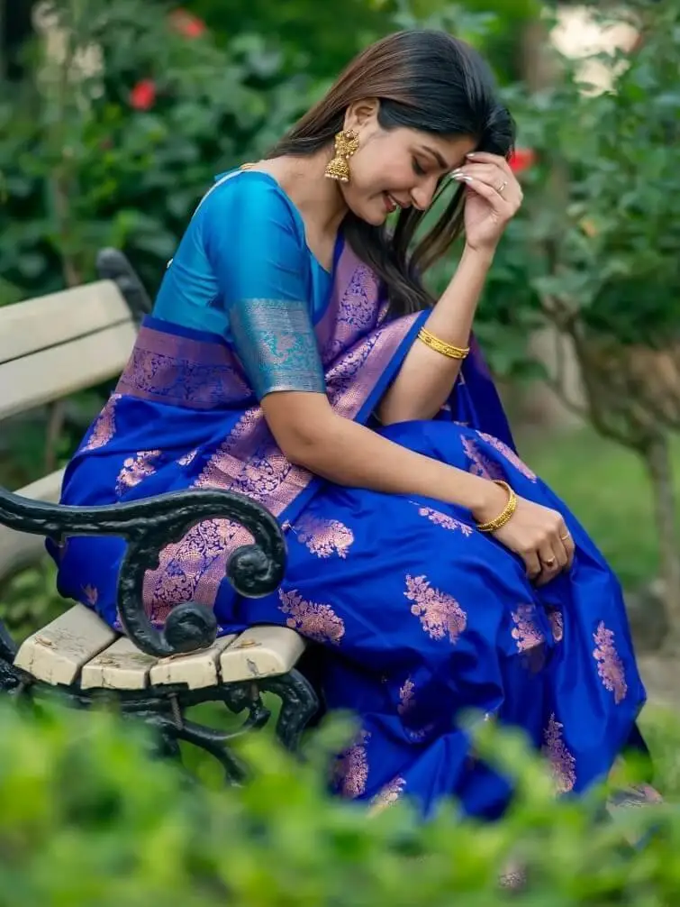 Step Into Elegance with Blue Banarasi Katan Silk Pattu Saree image 3