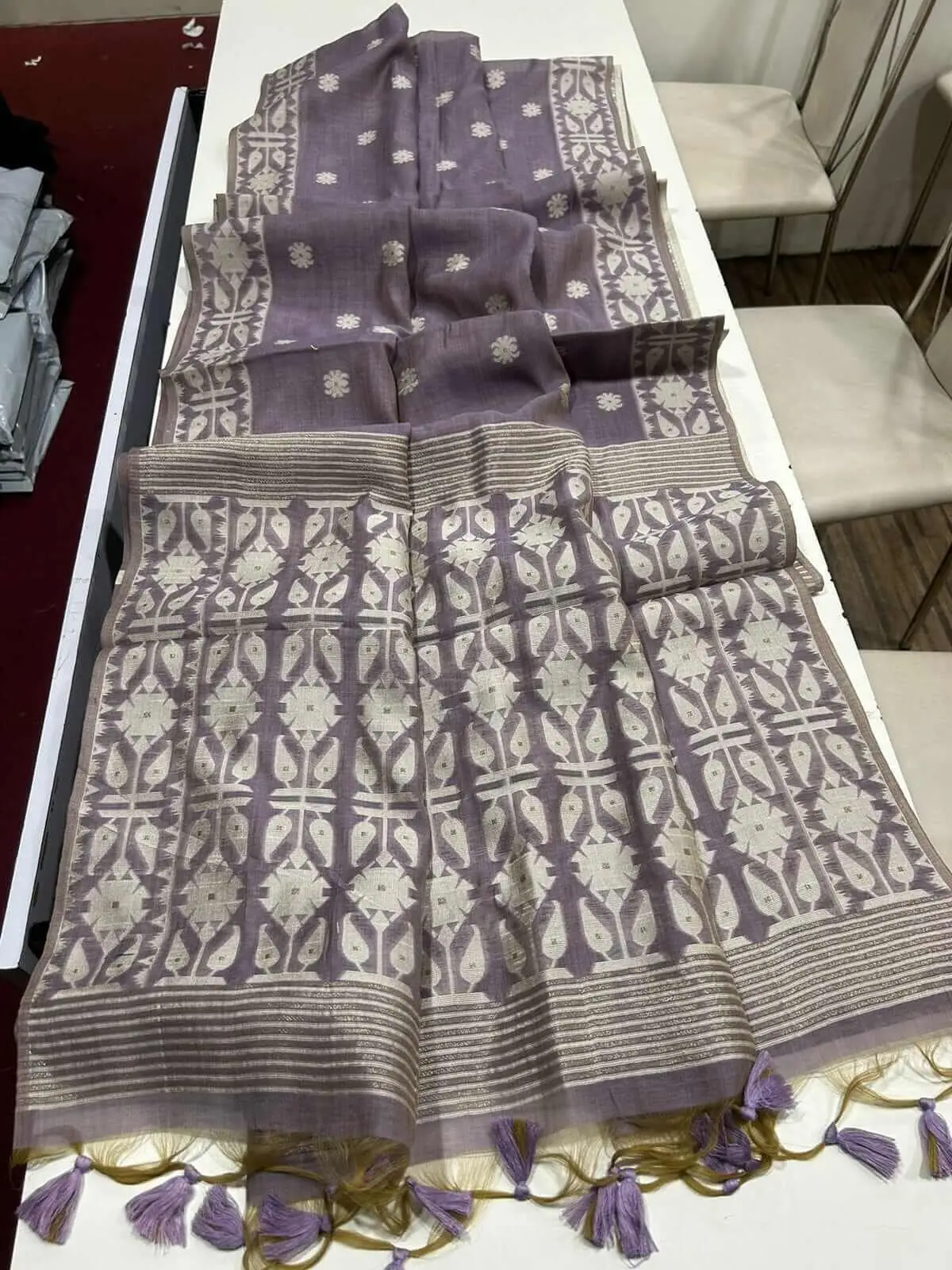 Elevate Your Aura with Lavender Muga Cotton Jamdani Saree image 2