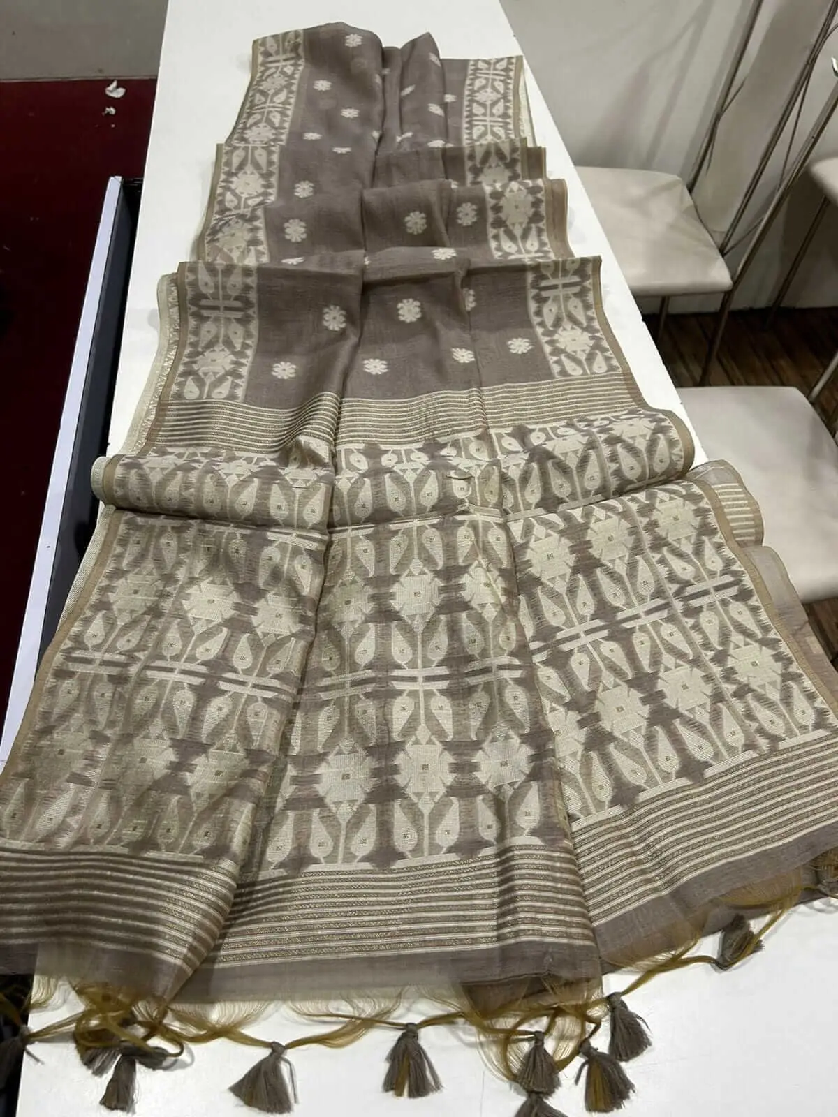 Elevate Your Aura with Brown Muga Cotton Jamdani Saree image 2