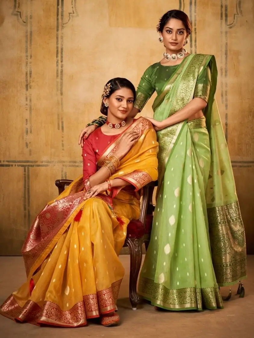 Step Into Fabulous with Yellow Banarasi Silk Saree With Designer Blouse Piece image 3