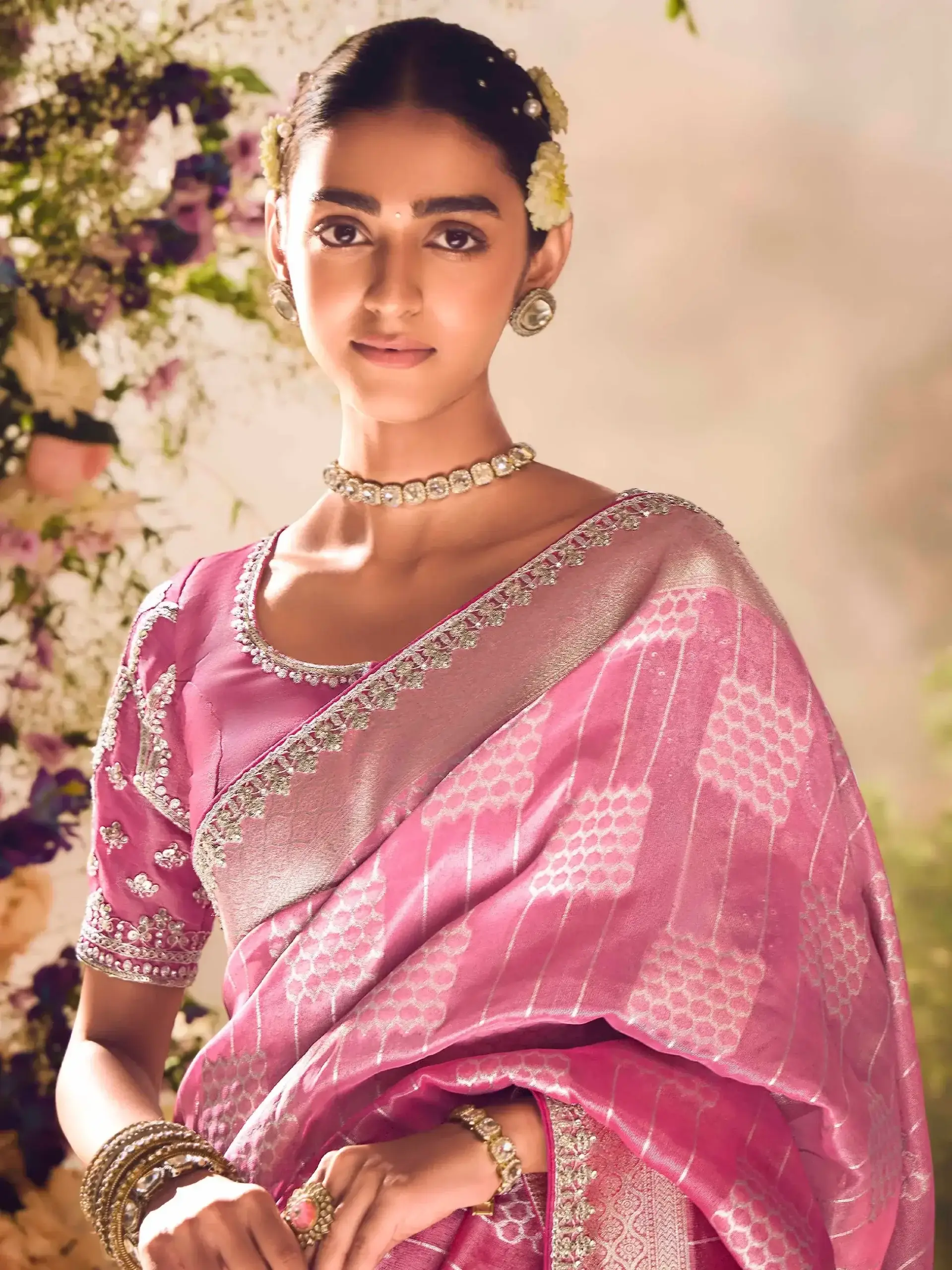 Get Stylish with Pink Banarasi Zari Tissue Silk Embroidered Saree image 3